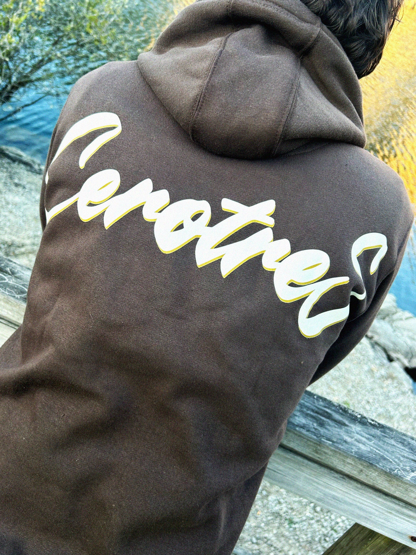 CEROTRES HOODIE (BROWN)